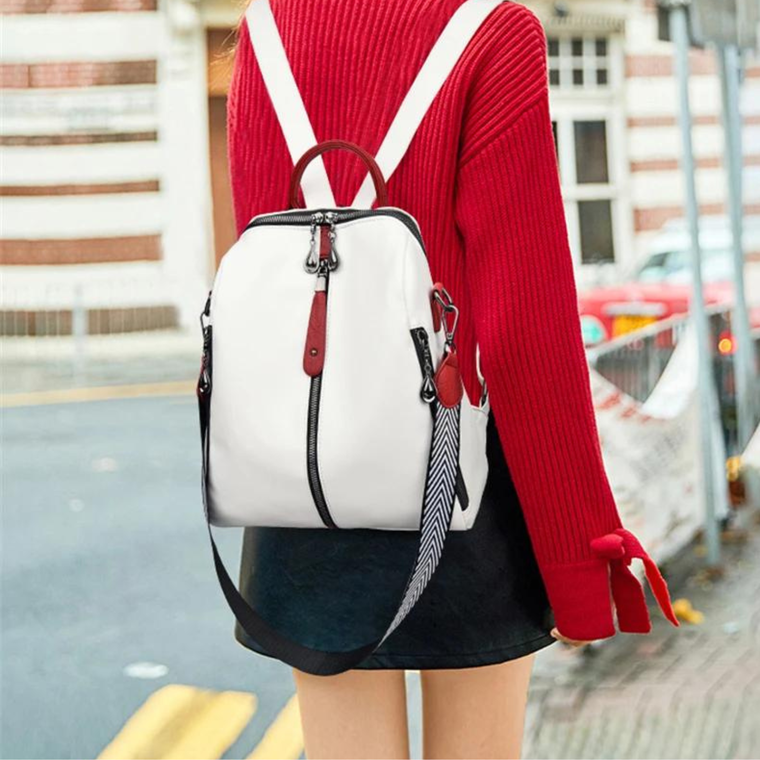 Stylischer zweifarbiger Rucksack