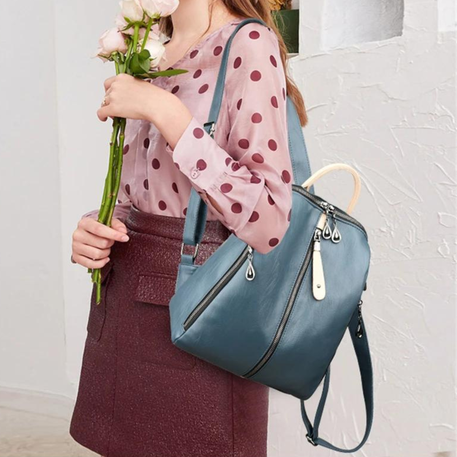 Stylischer zweifarbiger Rucksack