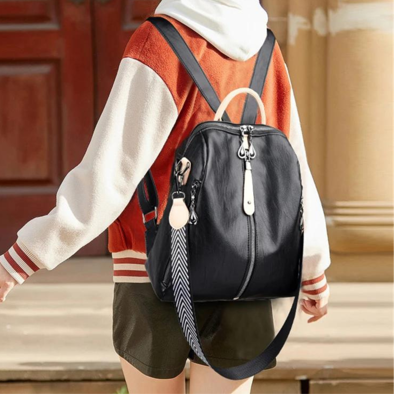 Stylischer zweifarbiger Rucksack