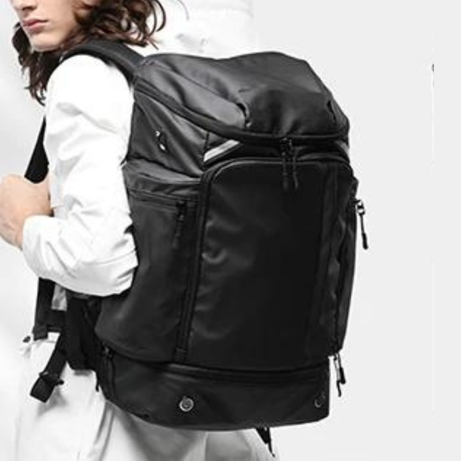 3-in-1 Convertible Backpack – Travel, Handbag, Messenger