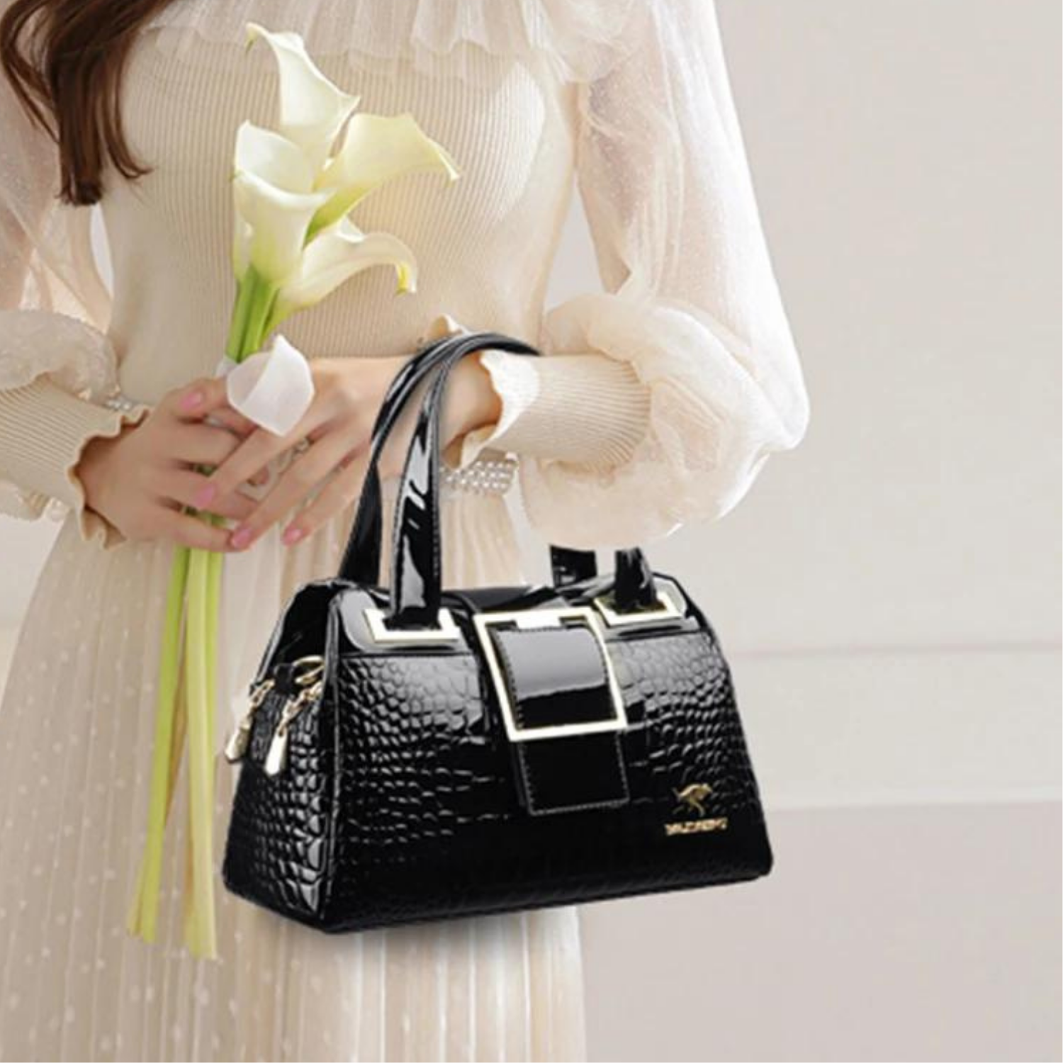 Chic Croc-Embossed Leather Crossbody Tote