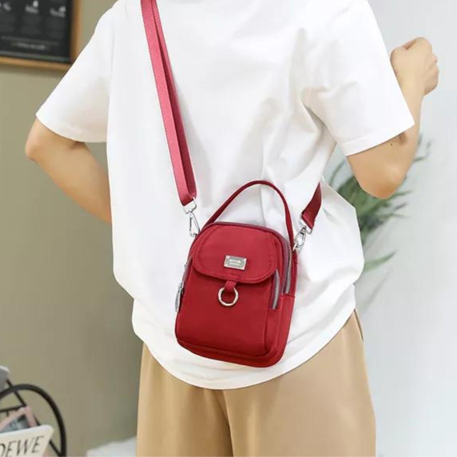 Chic Crossbody Mini Handbag