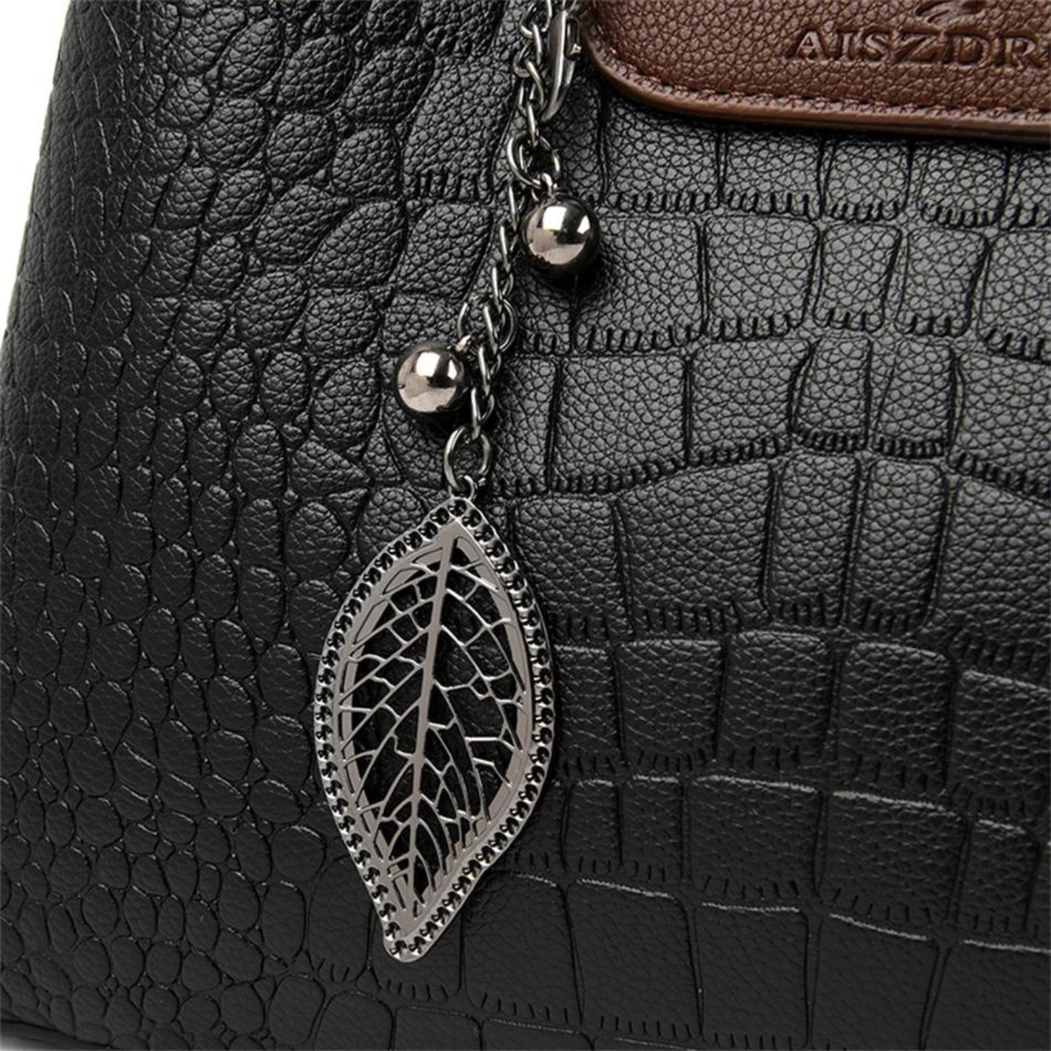 Emerald Allure - Triple-Layered Alligator Texture Tote