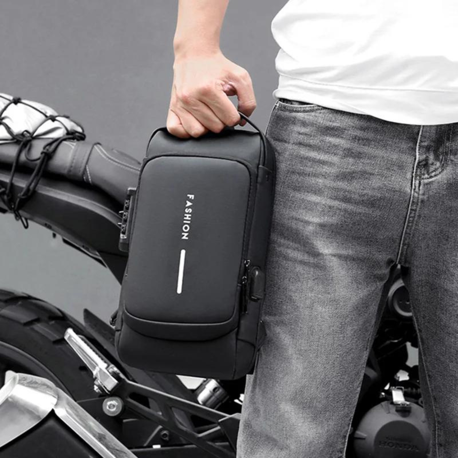 Anti-theft USB Charging Crossbody Bag