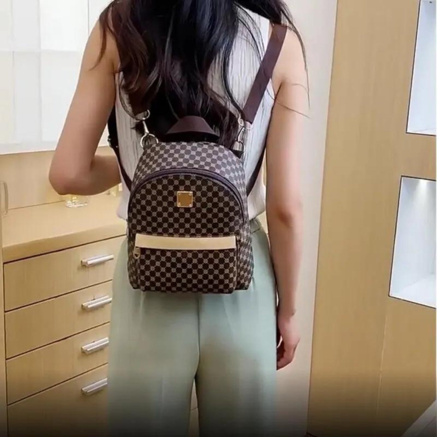 Designer Mini Backpack – Elegant PU Leather Daypack for Women