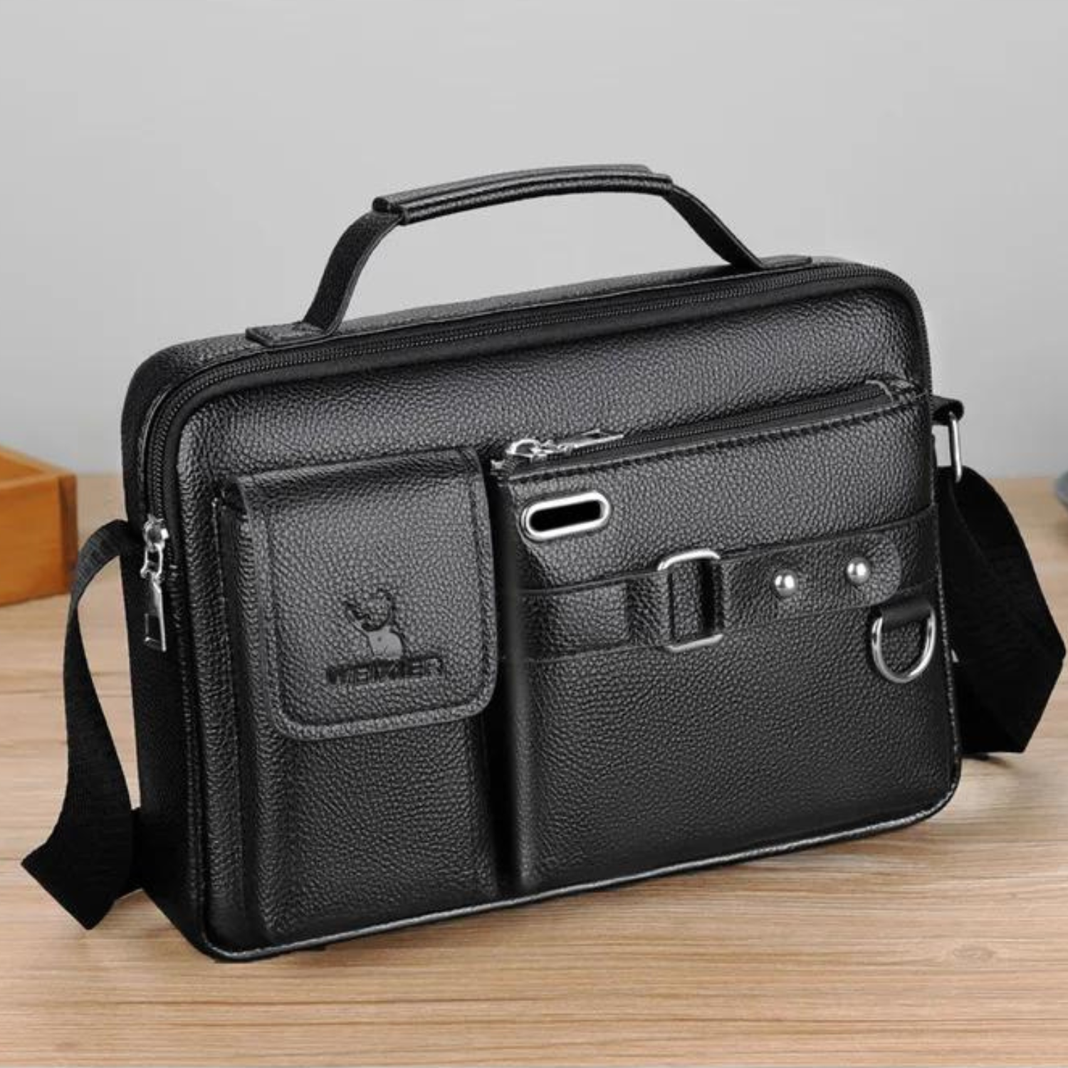 Executive Classic Leather Messenger Bag